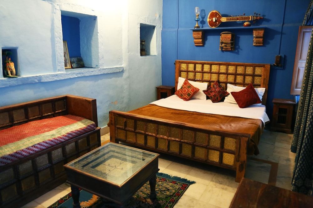 Yogi Guest House Basic Room (Non AC)