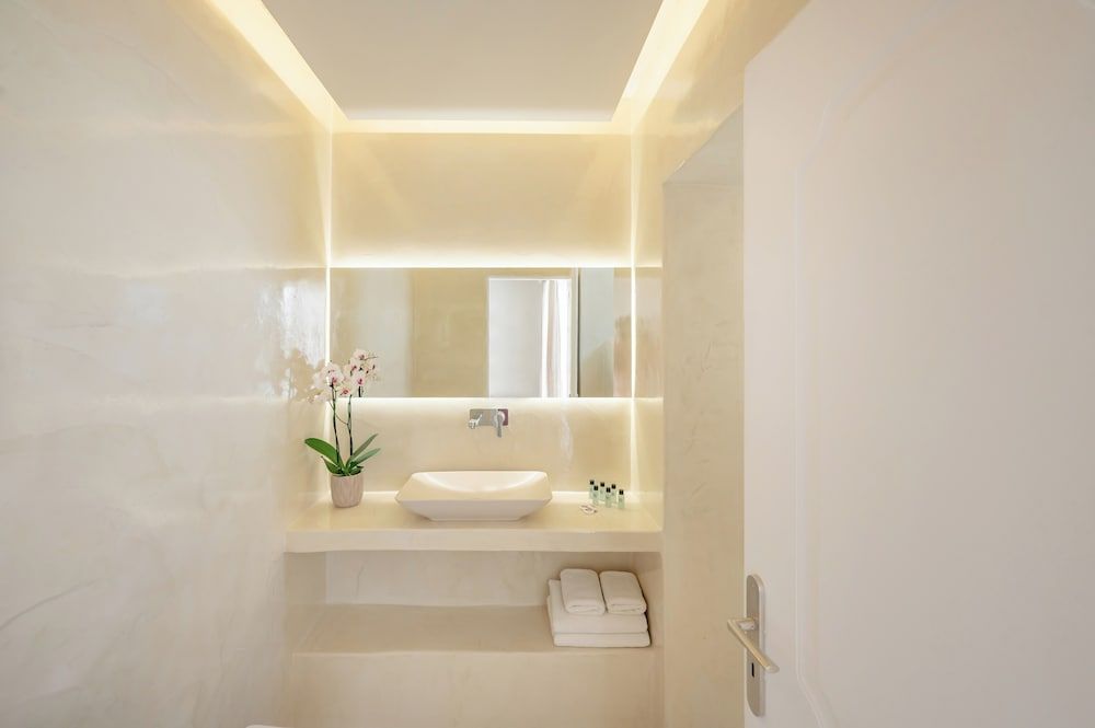 Luxury Apartment
