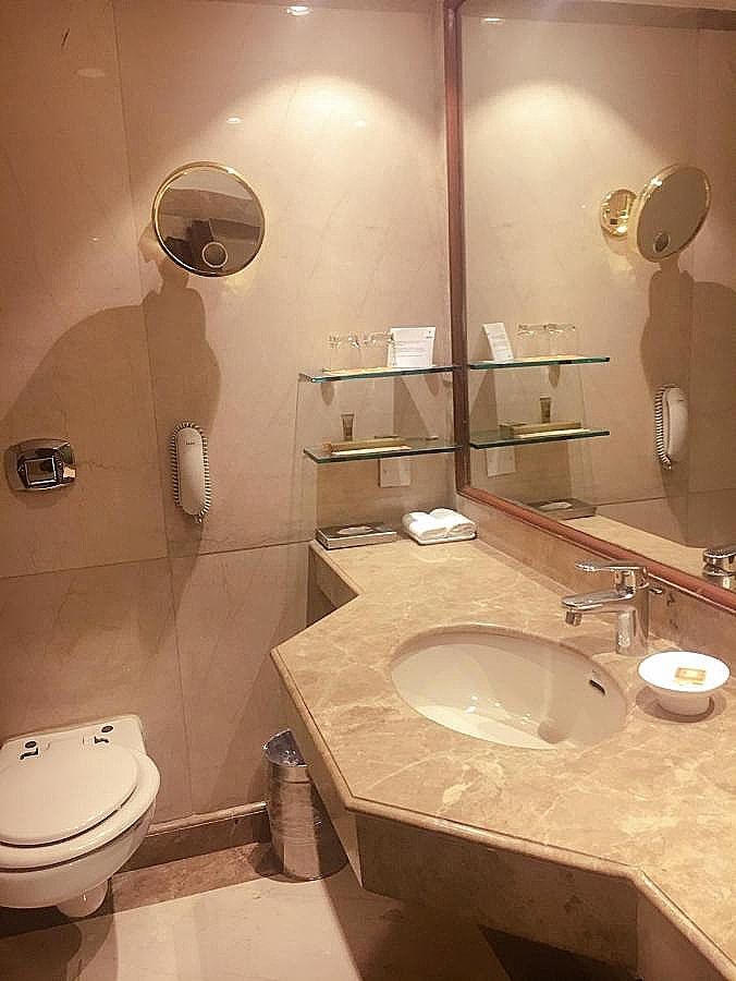 The Suryaa New Delhi Deluxe Room King or Twin 11