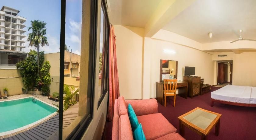 Hotel Janaki Deluxe Double Room 21