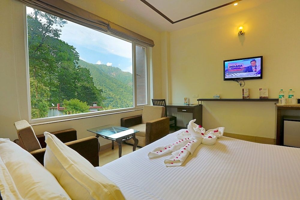 The Grand Shiva Resort and Spa Deluxe Room 13
