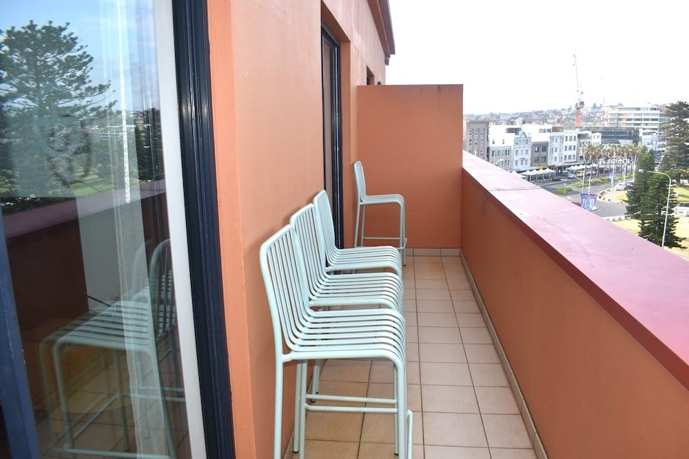 Bondi 38 Serviced Apartments Family Apartment, 2 Bedrooms, Balcony, Ocean View 4