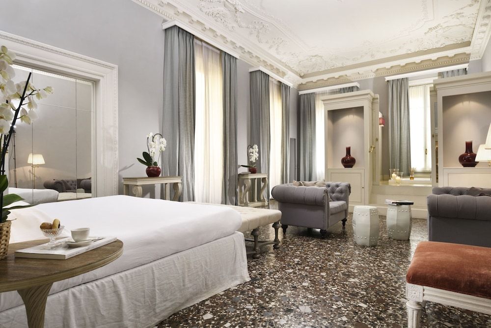 undefined Al Palazzo del Marchese di Camugliano 3