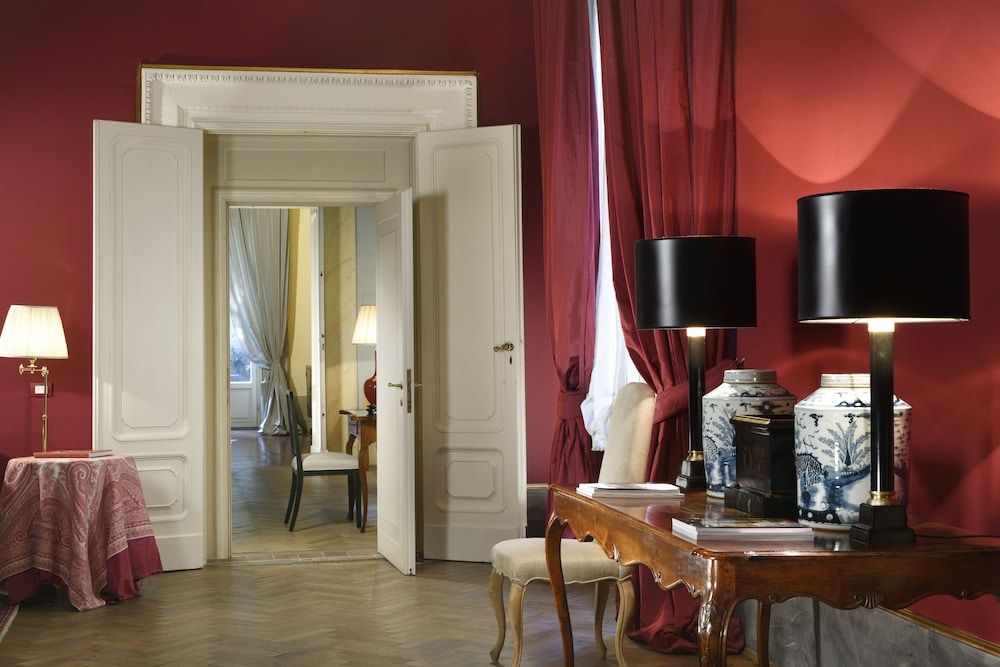 undefined Al Palazzo del Marchese di Camugliano 10