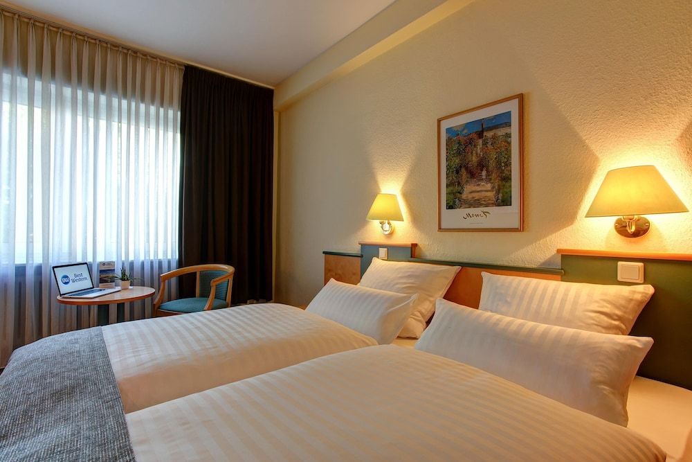 undefined Sure Hotel by Best Western Ambassador Duesseldorf 8
