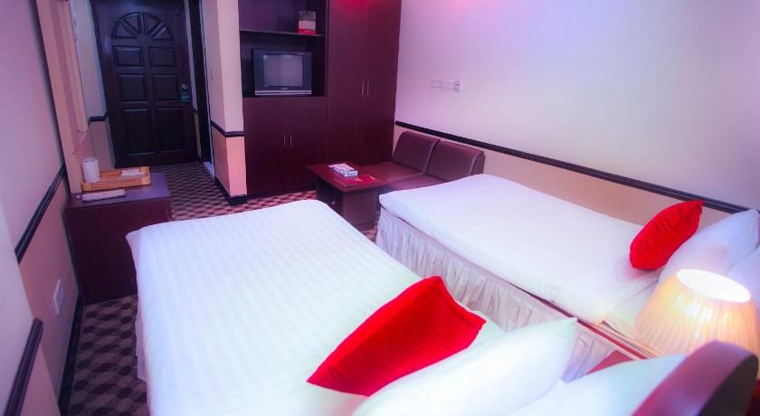 undefined Hotel 71 9