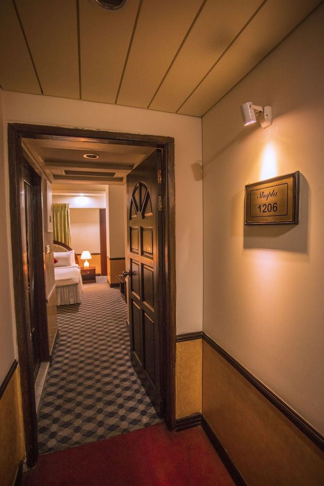 undefined Hotel 71 10