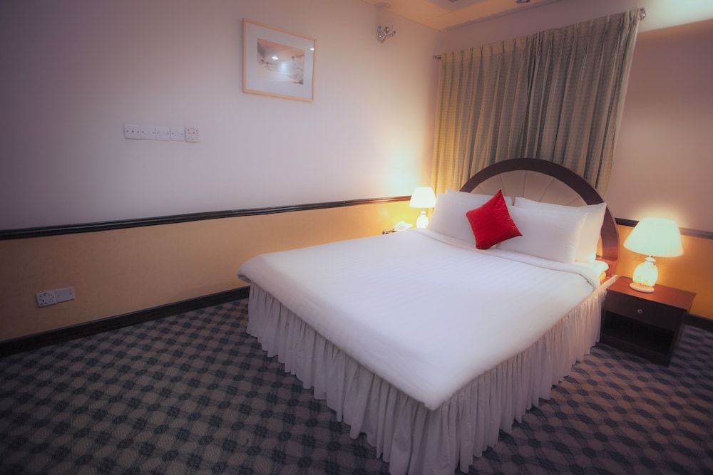 undefined Hotel 71 8