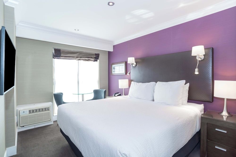undefined Sandman Signature Kamloops Hotel 3