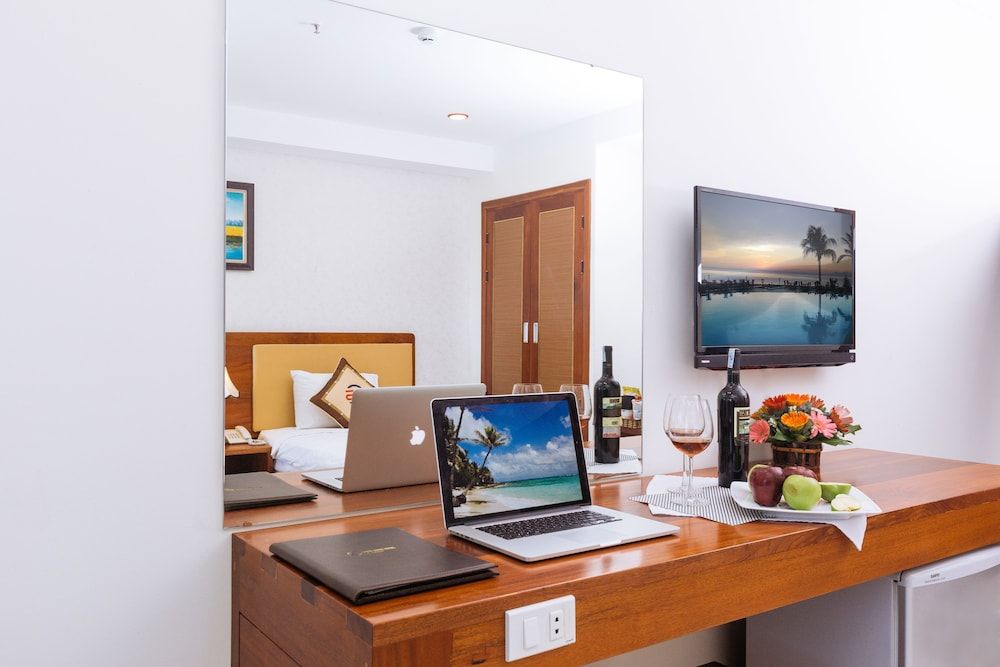 undefined SOCO Hotel 10