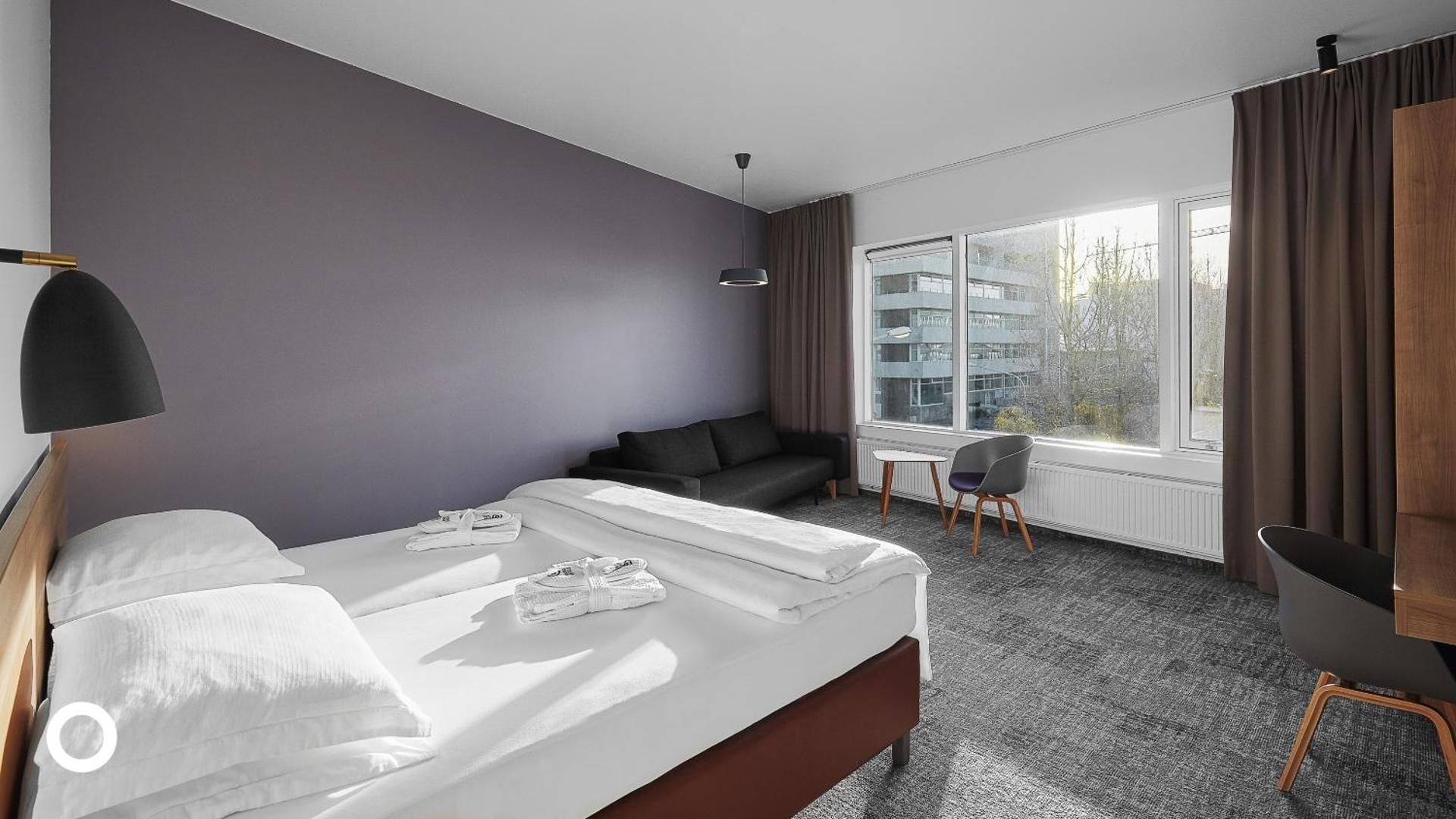 Deluxe Double or Twin Room