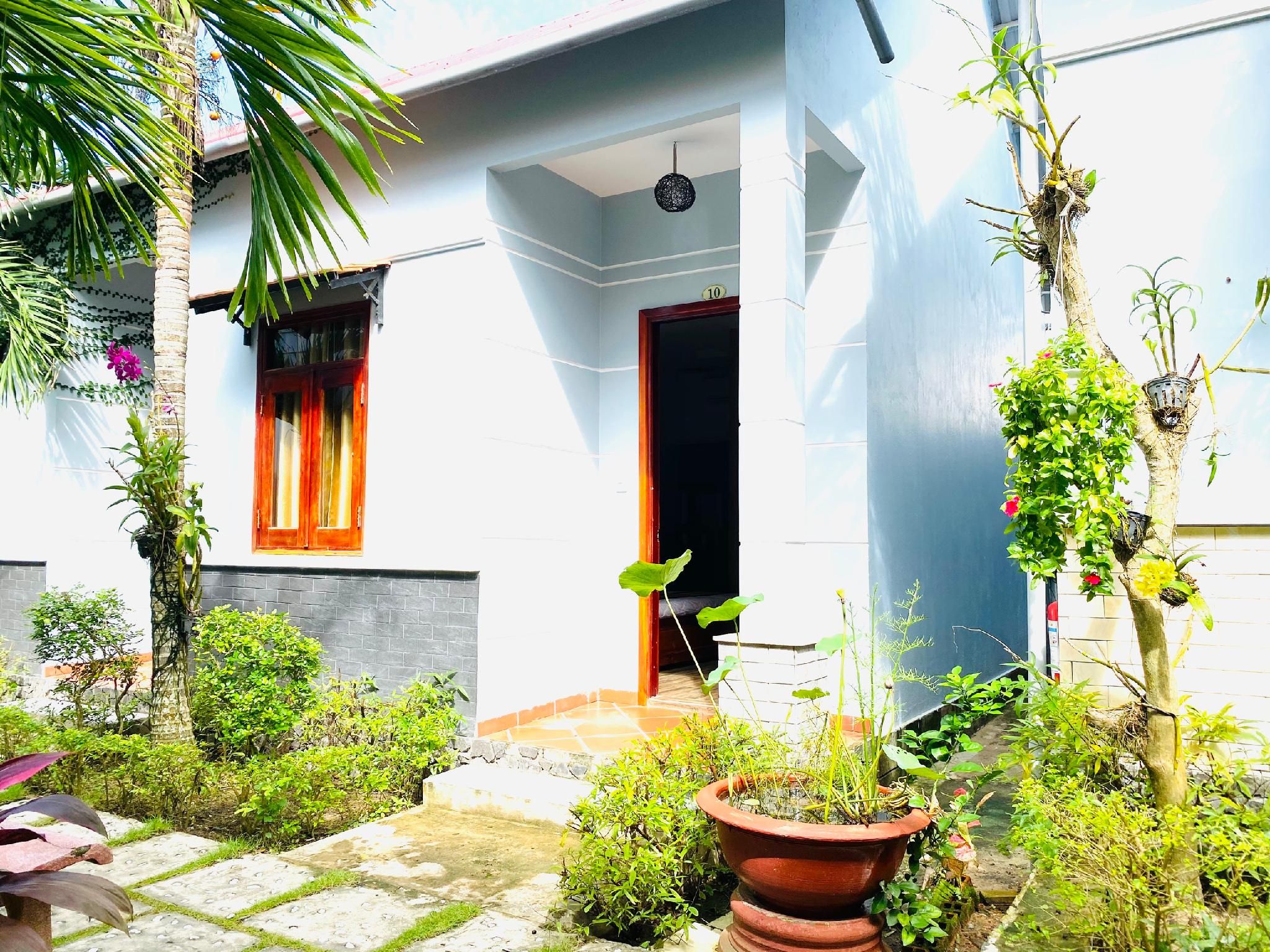 undefined Dong Xuan Hong Hotel 6