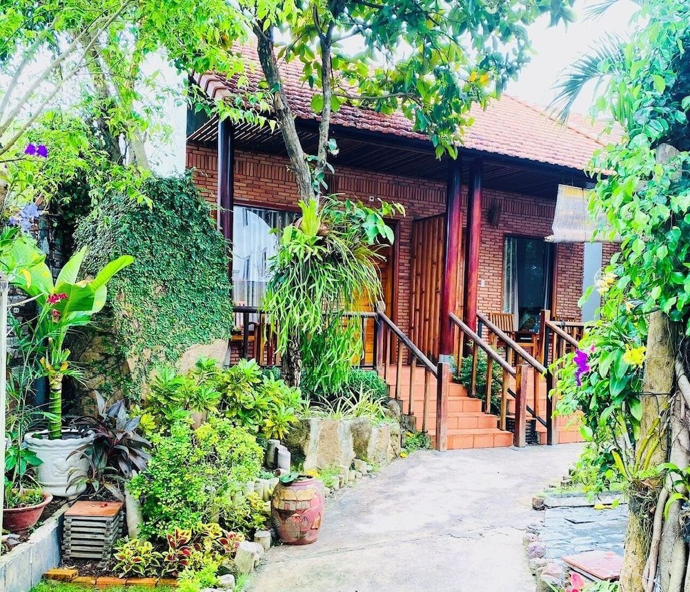 undefined Dong Xuan Hong Hotel 9