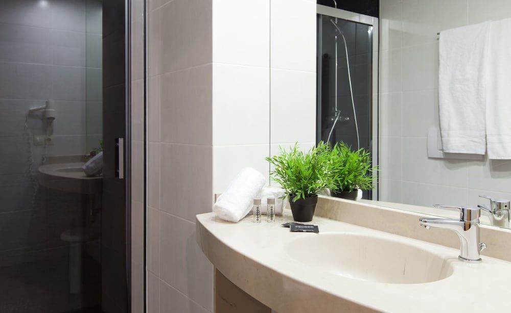 Hotel Kramer Double or Twin Room 7