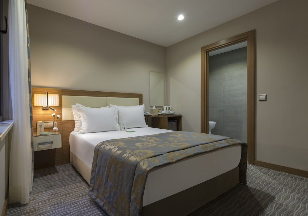 Yasmak Comfort Hotel Economy Single Room 5