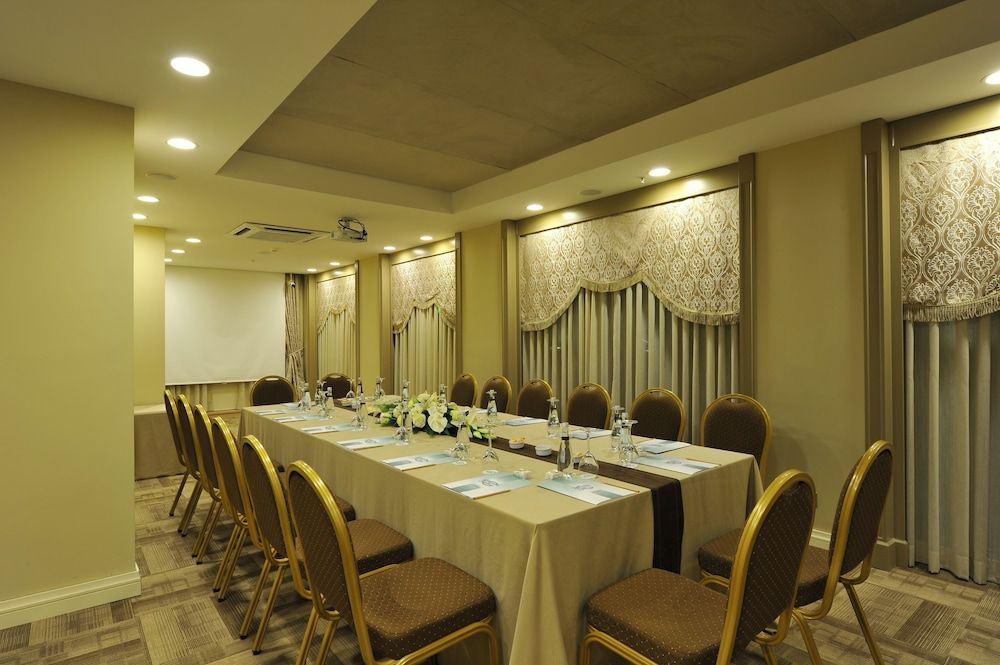 undefined Yasmak Comfort Hotel 10