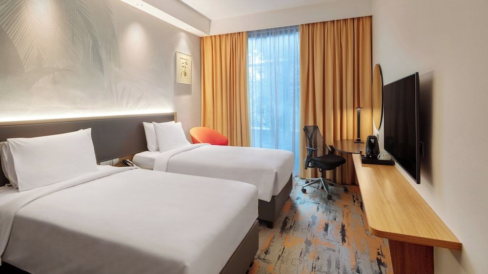 Holiday Inn Express Singapore Orchard Road by IHG Standard Room, 2 Twin Beds (Free Breakfast)