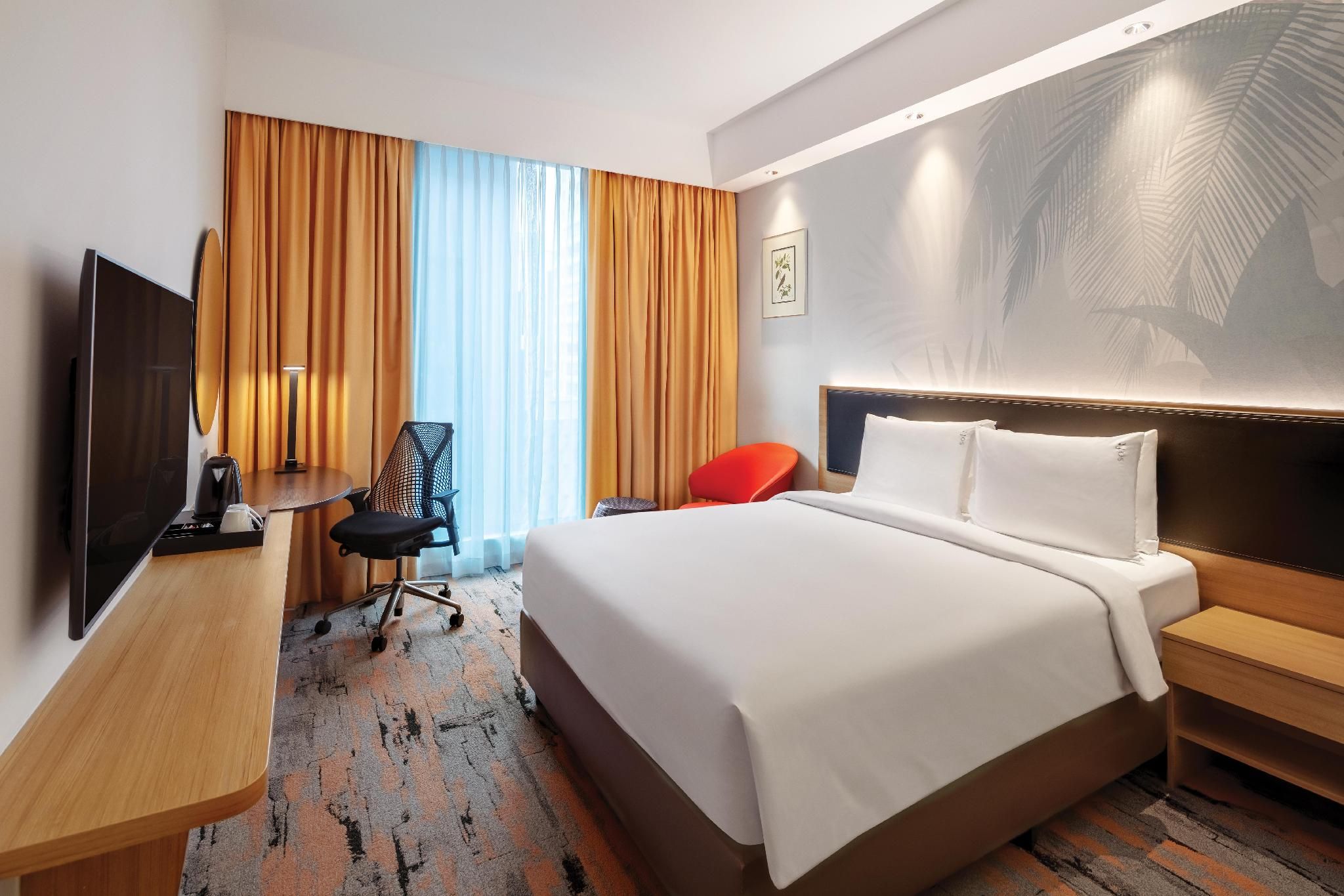 1 Queen Standard With Free Breakfast