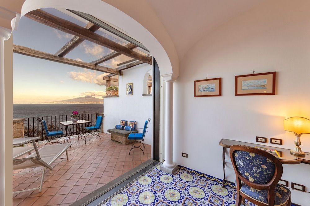 undefined Hotel La Tonnarella 2