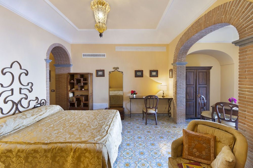 undefined Hotel La Tonnarella 4