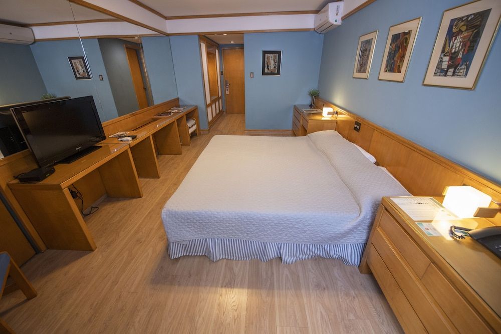 Hotel Cecilia Superior Room 3