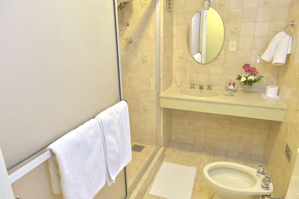 Hotel Cecilia Double Room 7