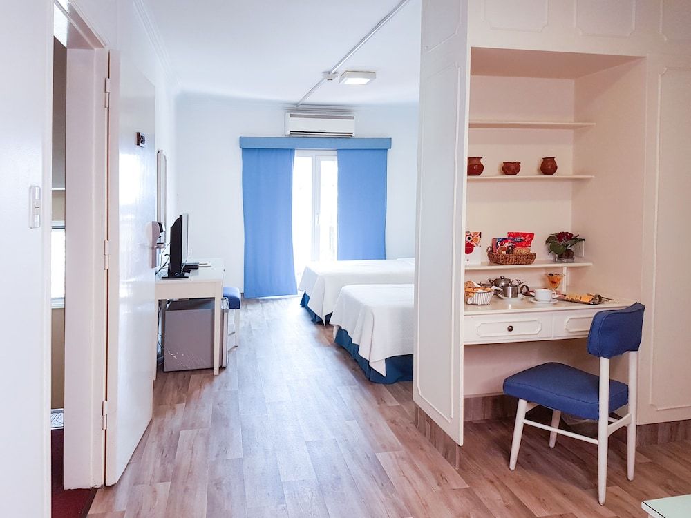 Hotel Cecilia Double Room 11