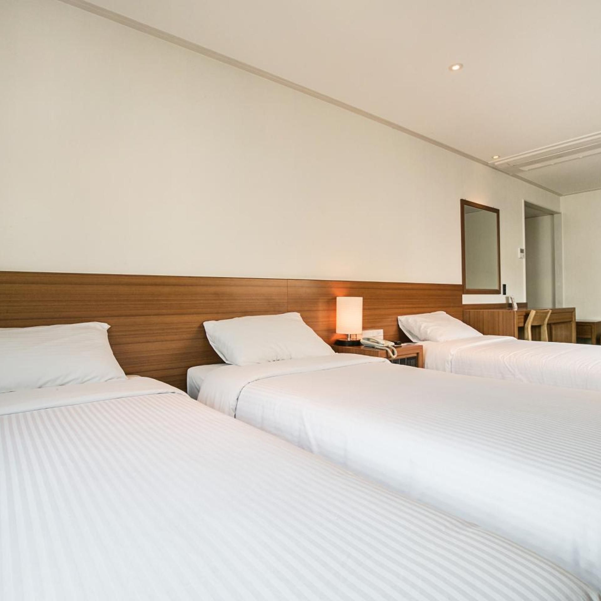 undefined Busan Tourist Hotel 10