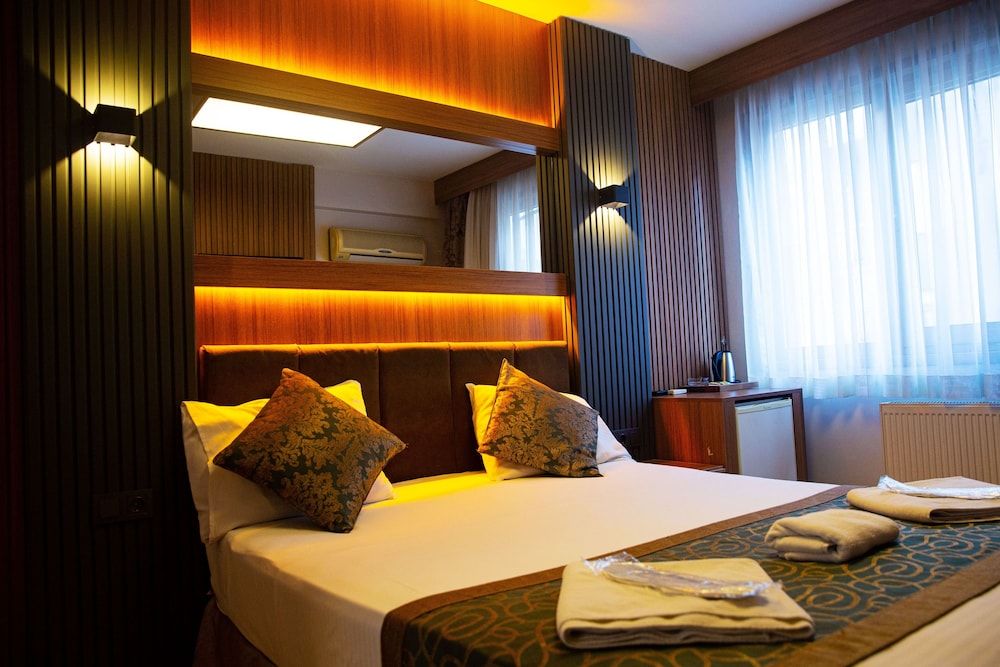 Emirtimes Hotel Kadikoy Classic Twin Room 2