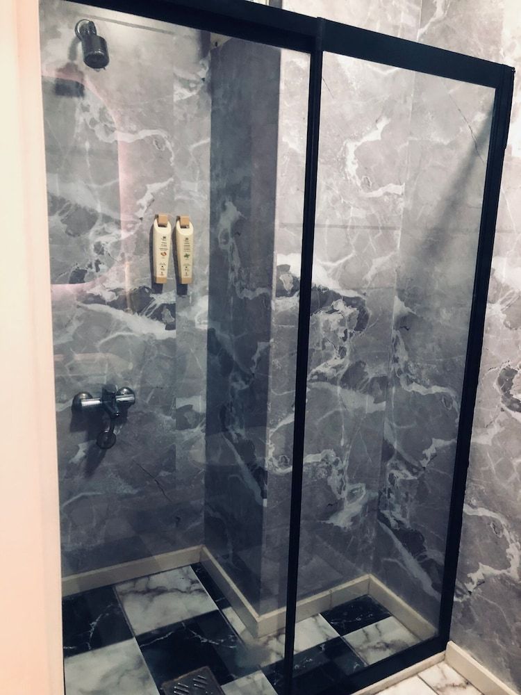 Emirtimes Hotel Kadikoy Classic Twin Room 7