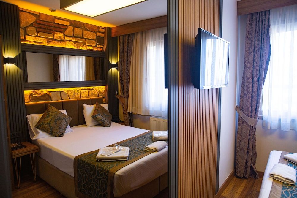 undefined Emirtimes Hotel Kadikoy 2