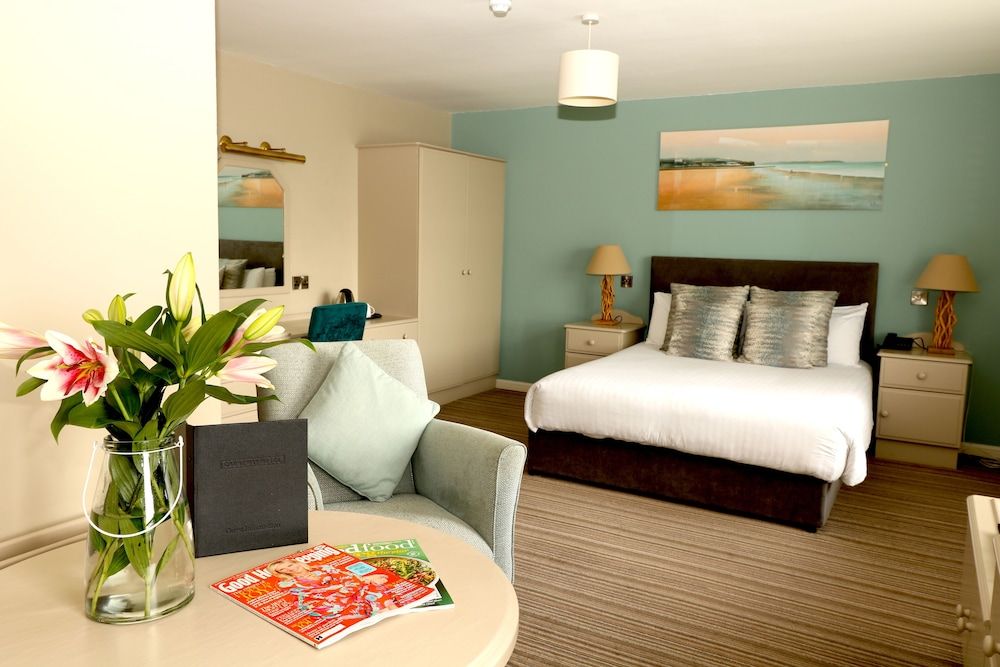 Causeway Hotel Classic Double Room, Terrace 6