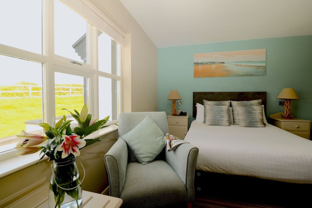 Causeway Hotel Classic Double Room, Terrace 5