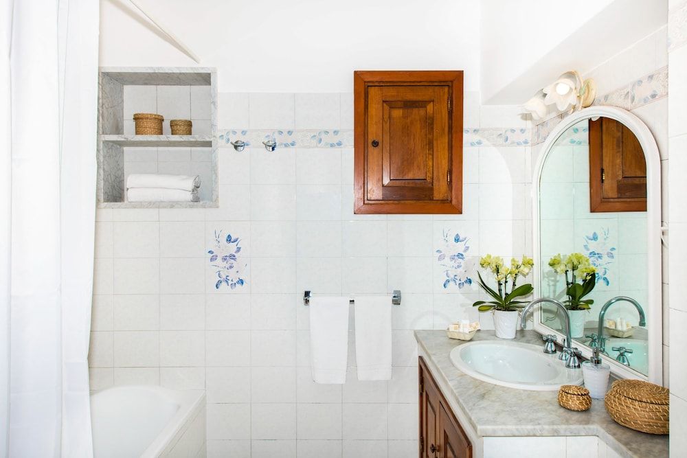 Casa Guadagno Double Room, Partial Sea View, Annex Building 15