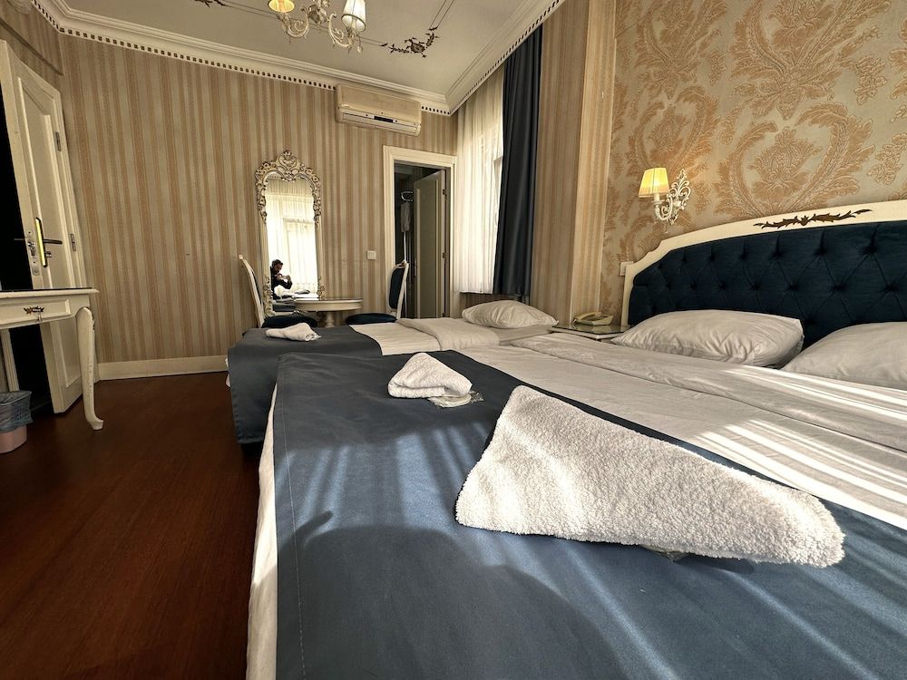 undefined Alyon Hotel Taksim 2