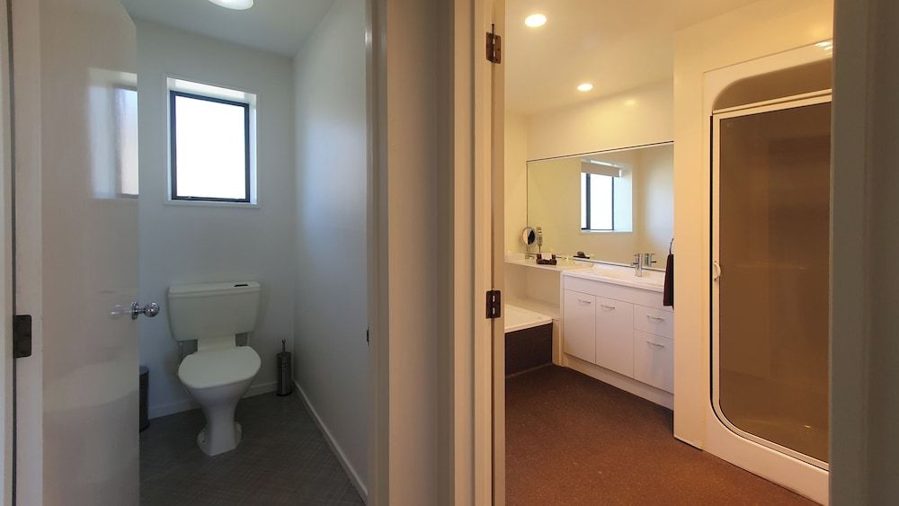 Airways Motel Two Bedroom Townhouse 4