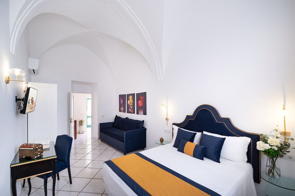 Amalfi Resort Elite Triple Room 4