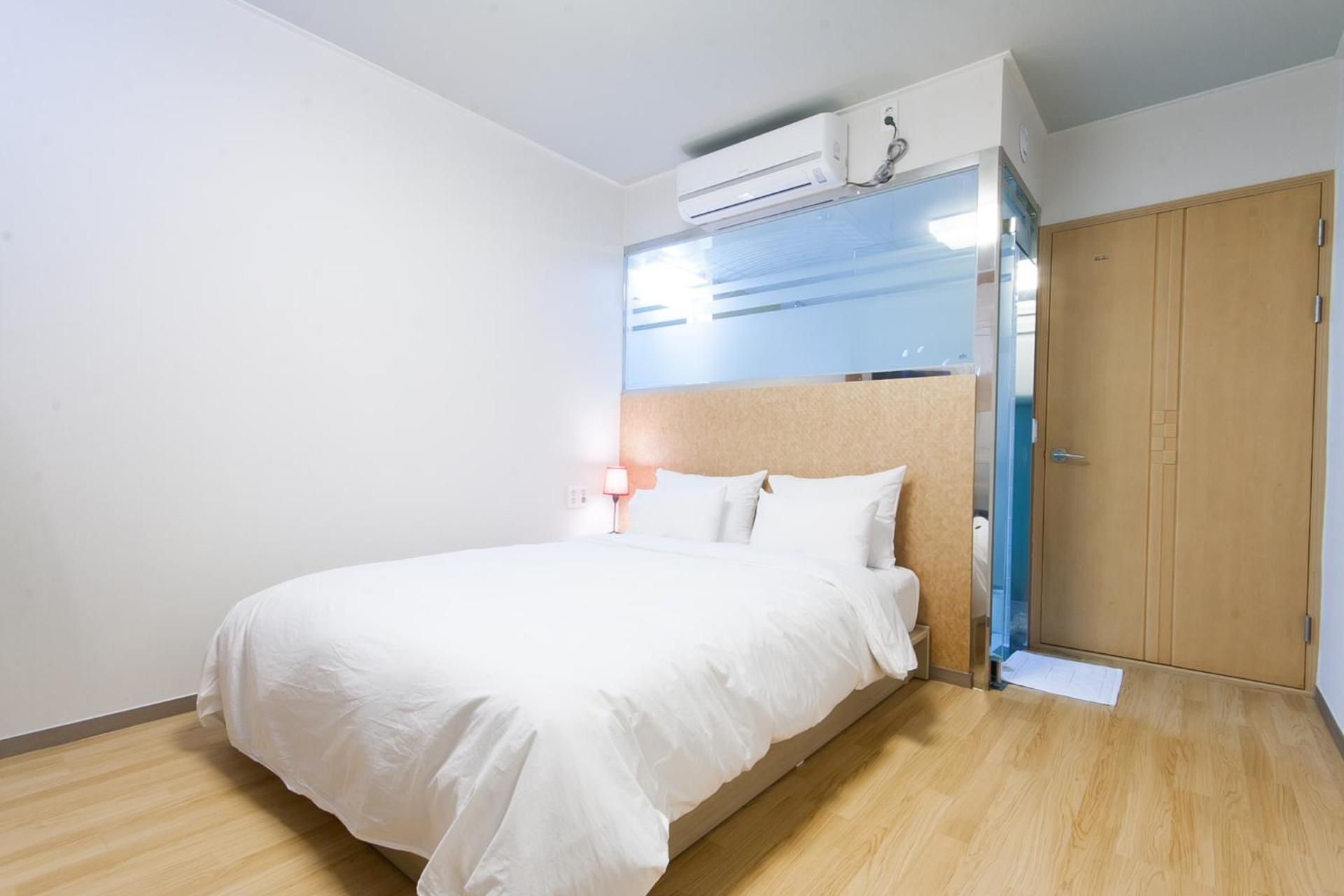 Uniqstay Double Room 4