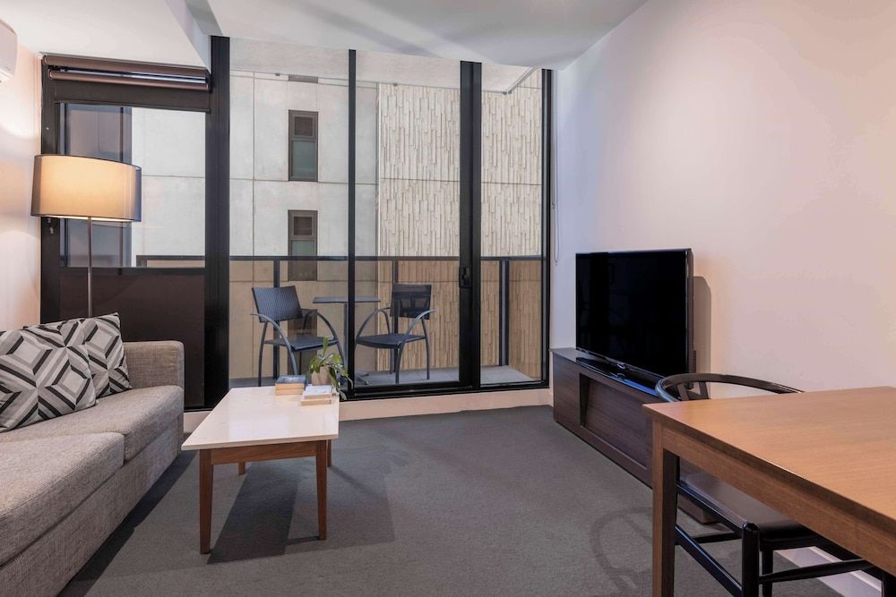 WRAP on Southbank 1 Bedroom Deluxe 4