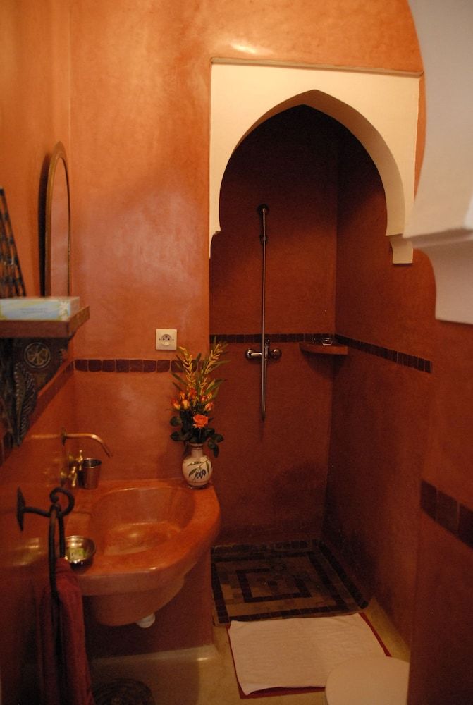 Dar Zemrane Standard Double Room 7