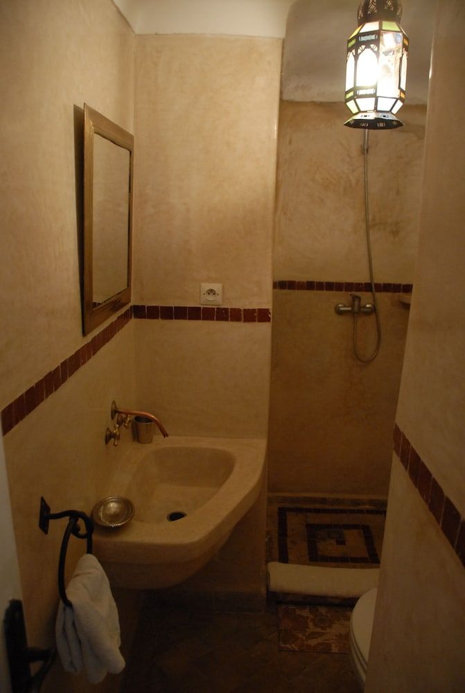 Dar Zemrane Standard Double Room 5