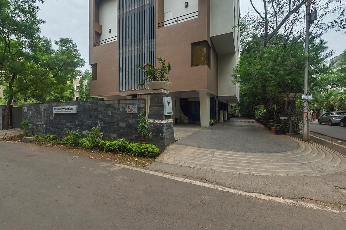 undefined AR Suites Fontana Bay 8