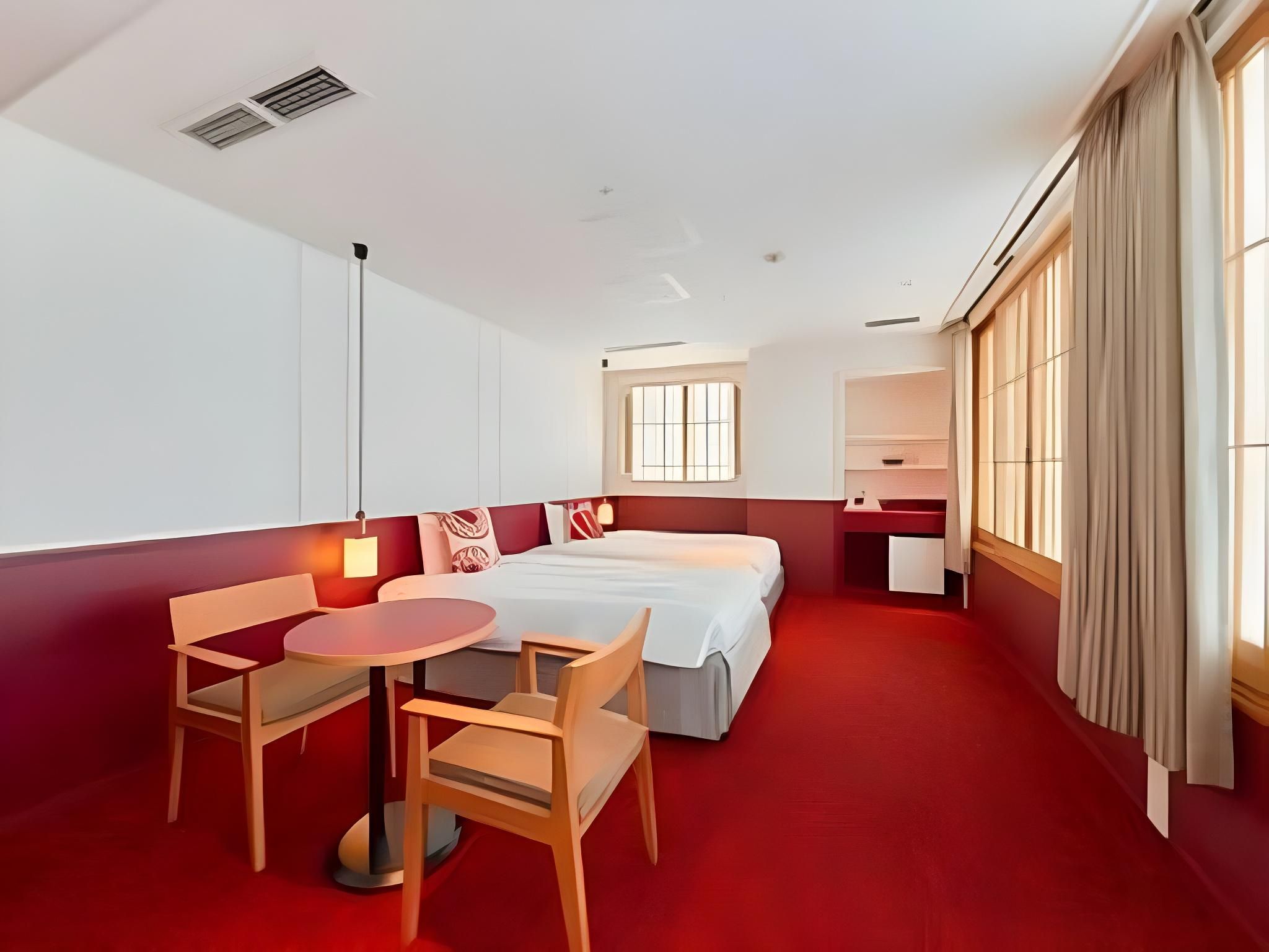 Kyoto Tower Concept Deluxe Twin room for 3 People with Extra Bed - Non-Smoking