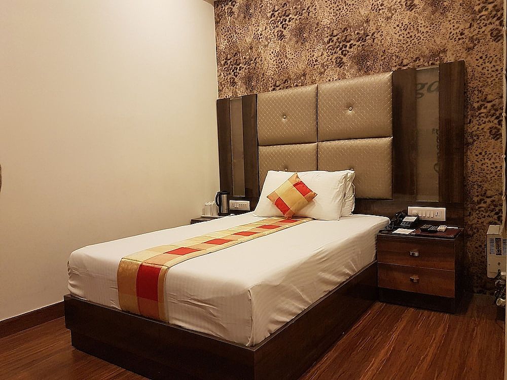Hotel Sunstar Grand Value Room 2