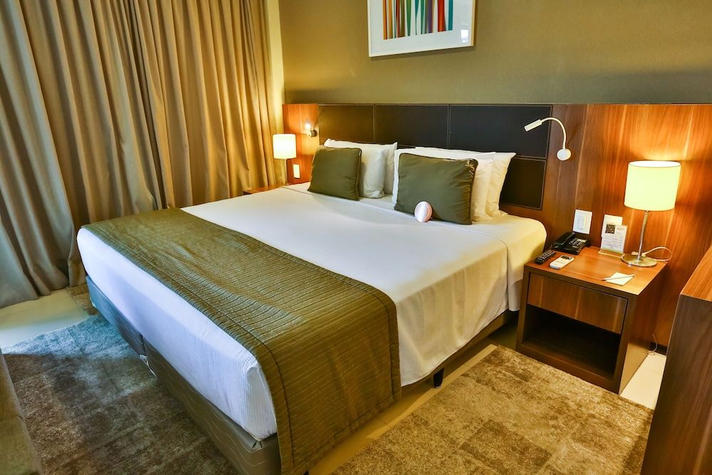 Deluxe Suite, 1 King Bed