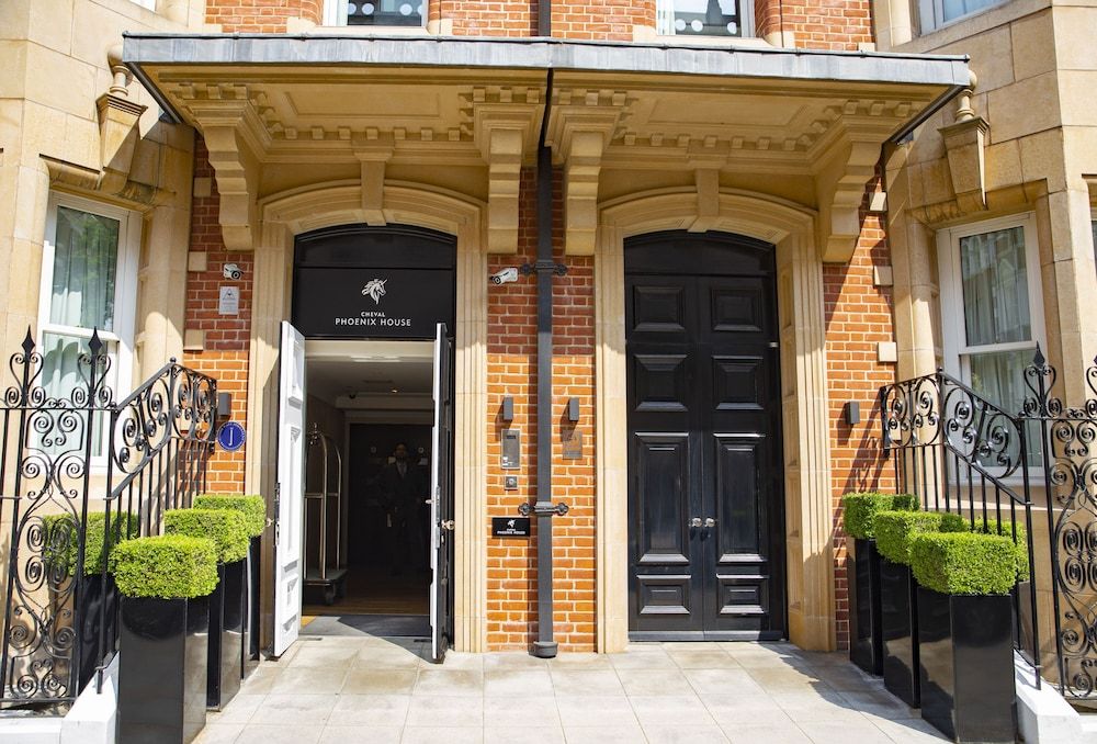 undefined Cheval Phoenix House at Sloane Square 7