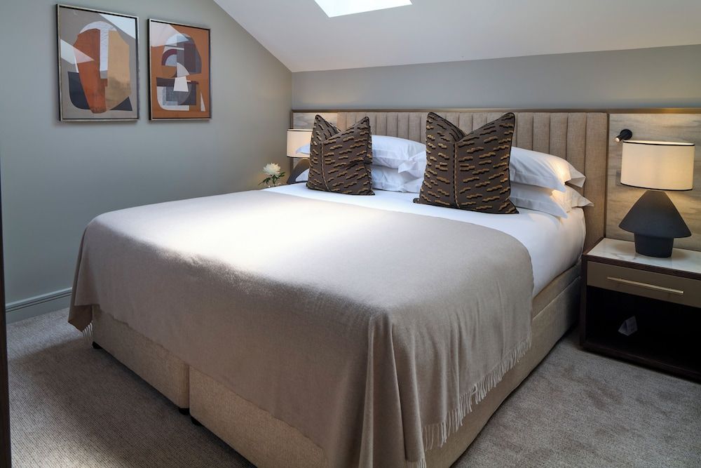 undefined Cheval Phoenix House at Sloane Square 3