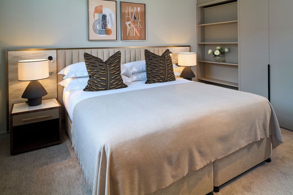 undefined Cheval Phoenix House at Sloane Square 4