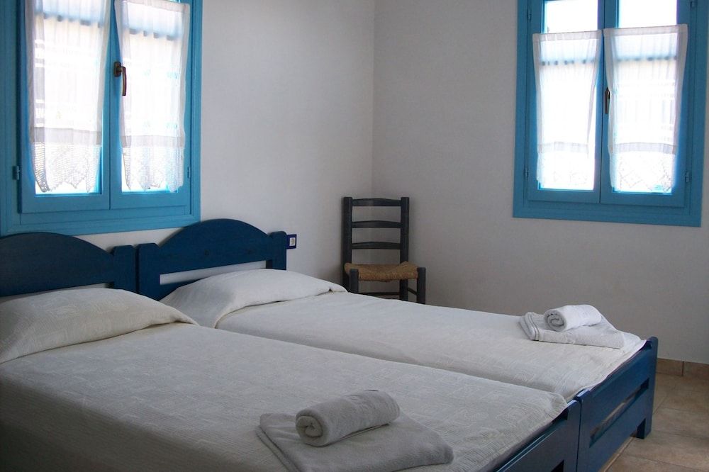 undefined Atlantis Beach Villa 2