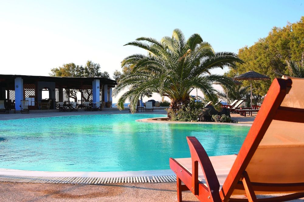 undefined Atlantis Beach Villa 10